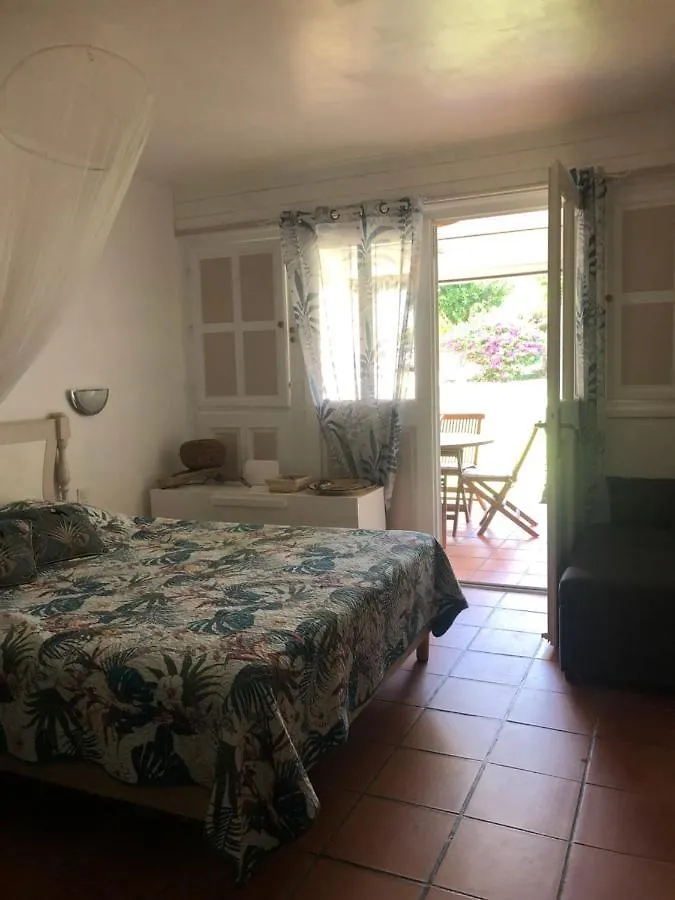Appartement Studio Anse des Rochers Saint François Guadeloupe